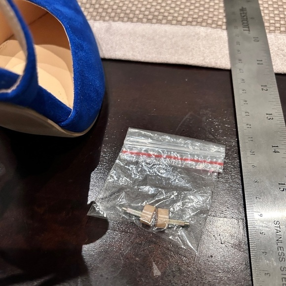 Blue suede like pointed toe stiletto pumps, tie up ankle straps, NWT sz 9 - Picture 7 of 7